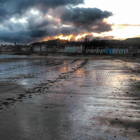 Beside The Bay Millport Exterior foto